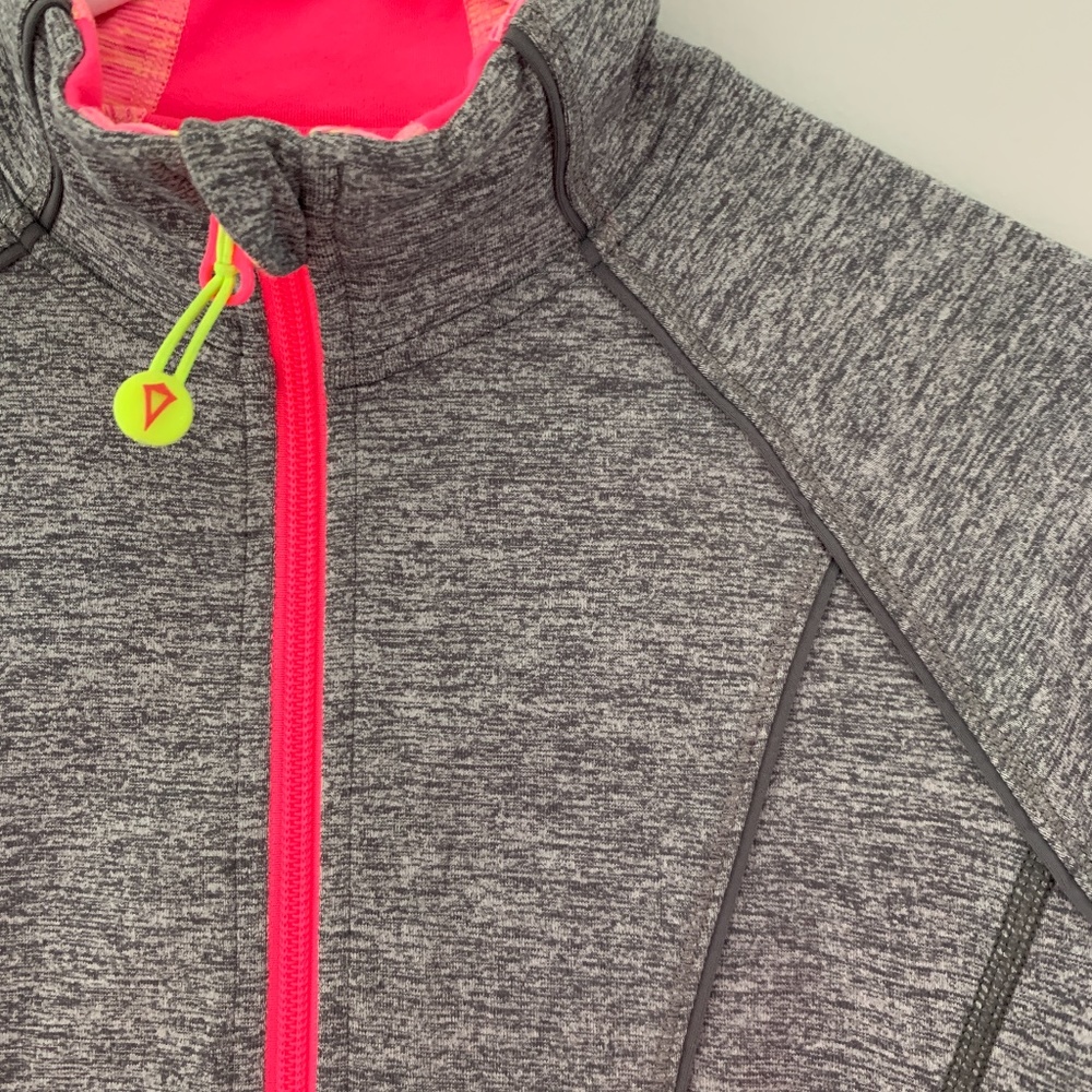 Reversible Ivivva zip up - Picture 3 of 6